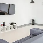 Gorgeous In With Wifi *