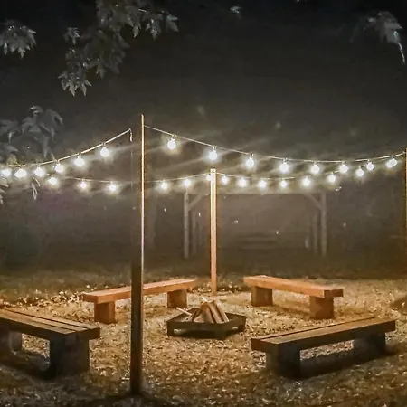 Gorgeous In With Swimming Pool Holiday home *